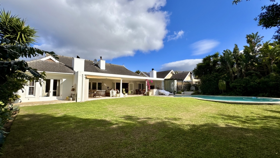 To Let 3 Bedroom Property for Rent in Tokai Western Cape